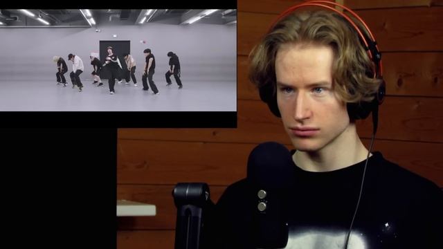HONEST REACTION to Stray Kids “특(S-Class)” Dance Practice Video смотреть онлайн