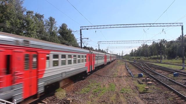 Рейс выходного дня из Петербурга в Приозерск - прибытие ЭД4М-0082 на станцию Сосново смотреть онлайн