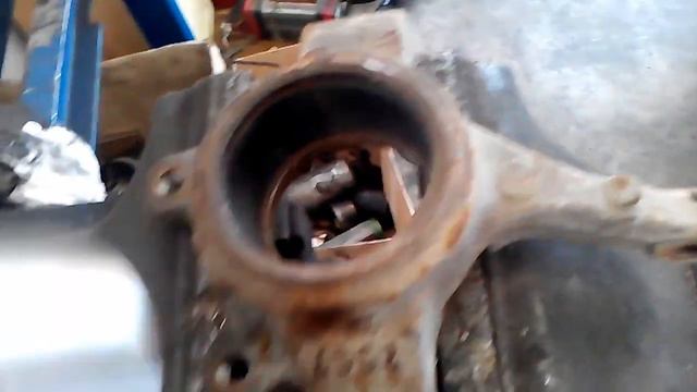 DACIA LOGAN HOW TO REPLACE FRONT BEARING смотреть онлайн
