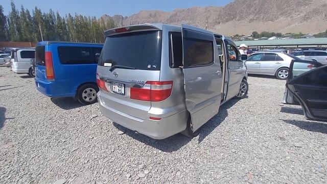 Минивен мерседес вито хюндай старекс,тойота алфард Авторынок Жапалак Ош 04.09.2022 смотреть онлайн