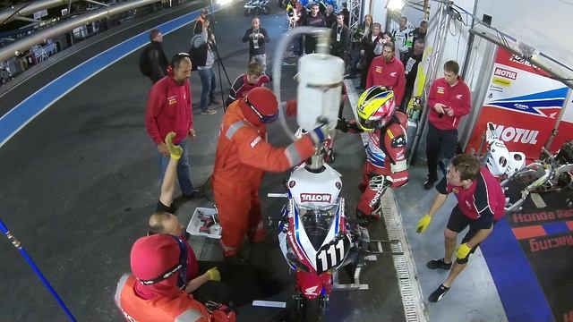 Honda Racing: 2014 Bol d'Or Pit Stop смотреть онлайн