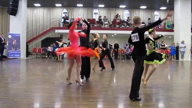 Самба (3) (D класс Юниоры-1) 18.05.2018 Рейтинг-Турнир Санкт-Петербурга (4 тур) смотреть онлайн