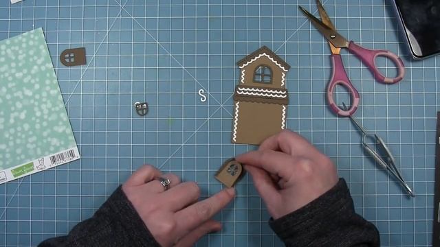 Build-A-House Gingerbread Add-On and Tiny Gingerbread смотреть онлайн