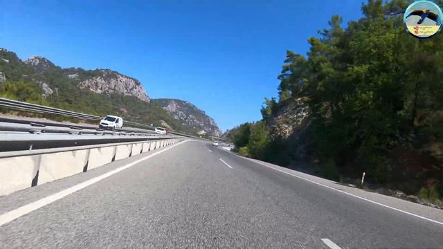 Dinlendirici yol videoları 93 - Motorsiklet sürüş - Konuşma ve müzik YOK смотреть онлайн