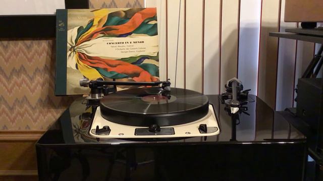 Yehudi Menuhin Mendelssohn Concerto E Minor. Movement 1 Part 1, Garrard 301, SME, Rega, Ortofon