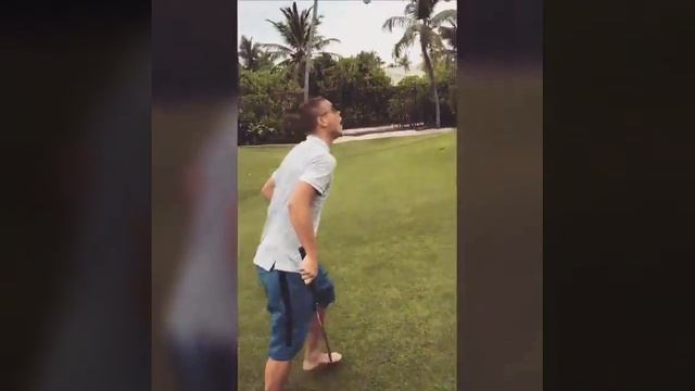 Кокорин подражает Тайгеру Вудсу смотреть онлайн