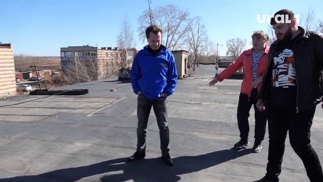 Коммунальщики дома в Челябинске собрали с жителей деньги на ремонт крыши, но так его и не сделали смотреть онлайн