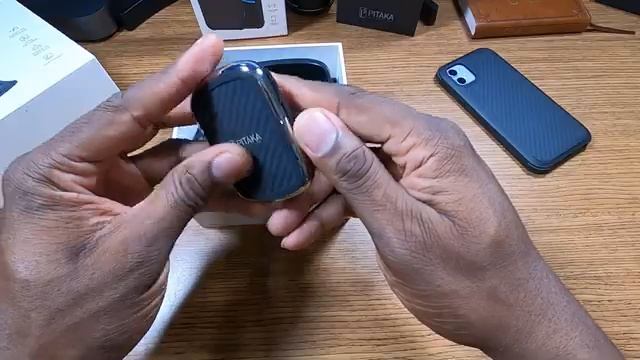 Pitaka iPhone 11 Mag Pro Case & Desk Stand смотреть онлайн