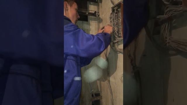 Демонтаж ВП-53 с замены лифта смотреть онлайн