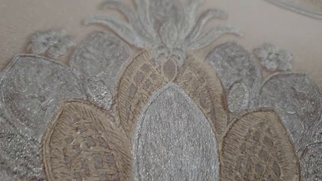 Обои Valentin Yudashkin Limited Edition 82129 смотреть онлайн