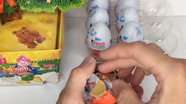 Рождественский календарь из Италии 2001 года. Kinder Überraschung Weihnachtskalender Italy 2001 смотреть онлайн
