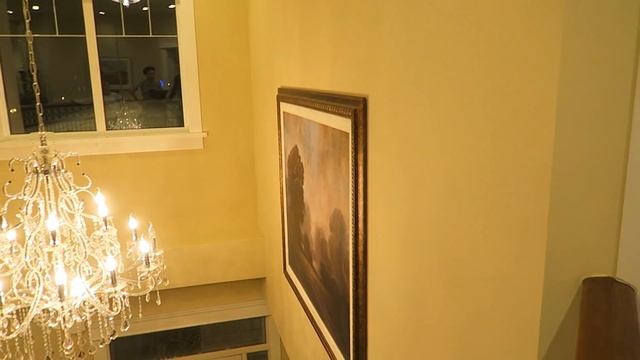 ШКОЛЬНИК КУПИЛ СЕБЕ ДОМ ЗА 2.000.000$ в 16 ЛЕТ ! смотреть онлайн