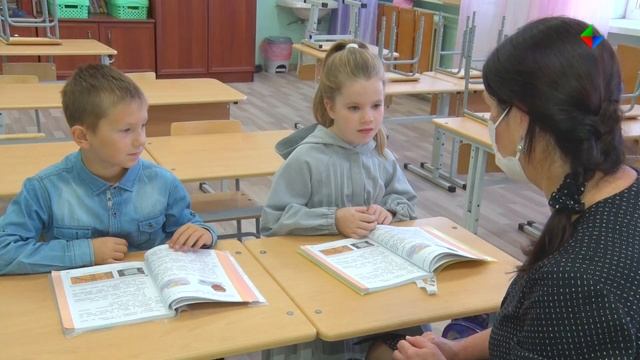 Ко Дню Учителя: Ирина Калабина, преподаватель 73 школы смотреть онлайн
