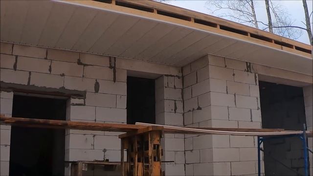 Смотри и делай крышу правильно. Битумная черепица зимой. смотреть онлайн