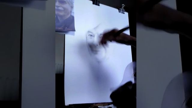 Реалистический портрет. Сухая кисть. смотреть онлайн