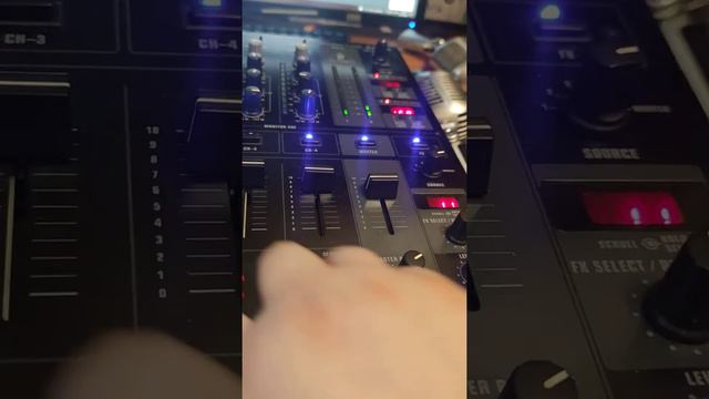 behringer djx750 mixer demo test spb 2022 смотреть онлайн