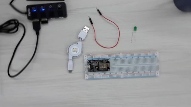 Node MCU 1.0 | Blink 예제 사용법! смотреть онлайн