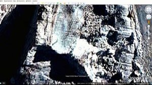 Антарктида . Руины с древними надписями оттаяли во льдах макмэрдо. Снято со спутника.