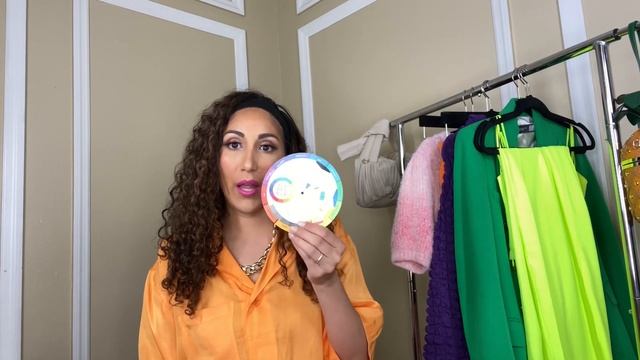 HOW TO COLOR BLOCK YOUR OUTFITS | BEGINNER COLOR BLOCKING TIPS