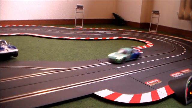 Carrera Digital 132 Porsche RSR Magnet Einbau Unterschiede! (HD) смотреть онлайн