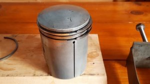 Поршень мотоцикла ИЖ Планета - 5 / Как отличить СССР от новодела