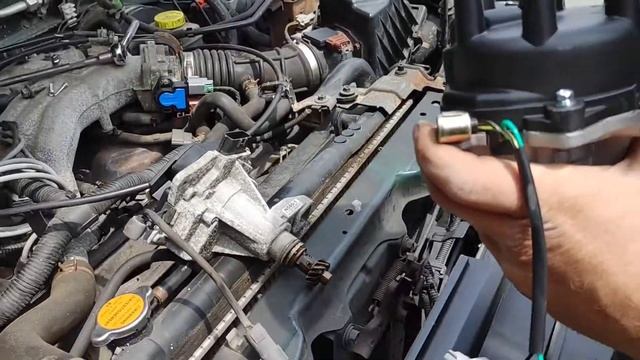 How to Replace the Distributor in a 2001 Nissan Xterra 3.3 l easily! смотреть онлайн