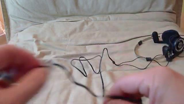 Koss PortaPro Headphones Unboxing. смотреть онлайн