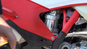 Регулировка заднего амортизатора - регулировка отскока, быстрой и медленной скорости сжатия.