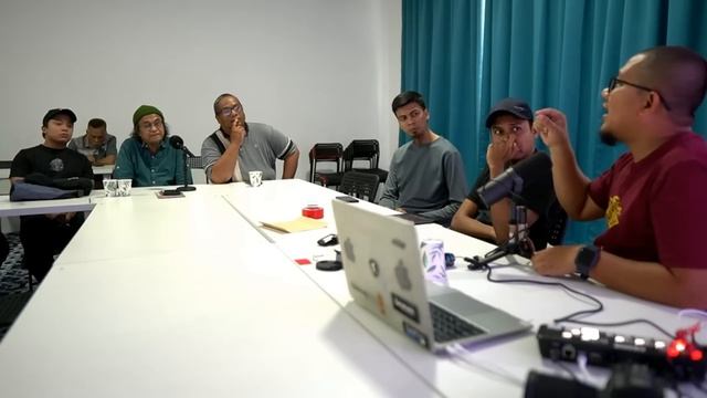 #432 React Berjemaah: Dialog Wahabi!! Tapi Wakil ARG Tak Baca Buku? Ini Standard Research Group?! смотреть онлайн