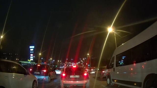 Движение на автомобиле по Тюмени до музыкальной школы/Trip on the Tyumen city streets смотреть онлайн