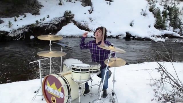 "My Songs Know What You Did In the Dark (Light Em Up)" - Fall Out Boy (Cover) смотреть онлайн