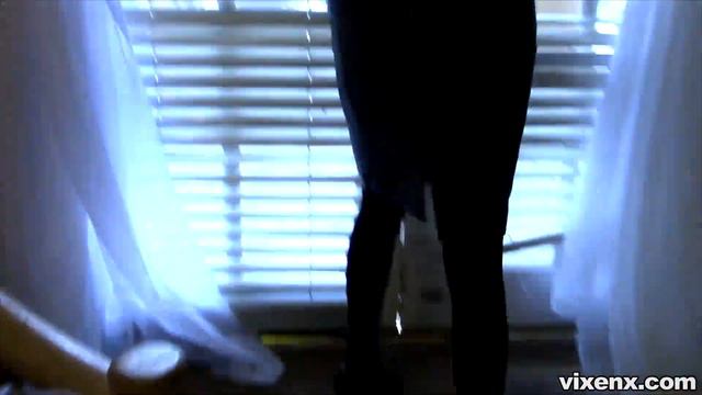 Pristine Edge House Agent - Beautiful Girls