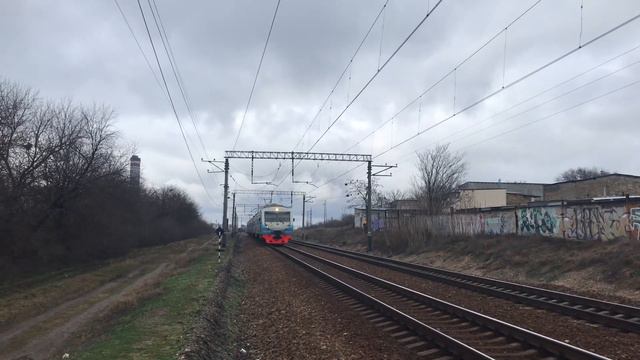 ПРИБЫТИЕ ЭД4М-0417 НА О.П.1457км смотреть онлайн
