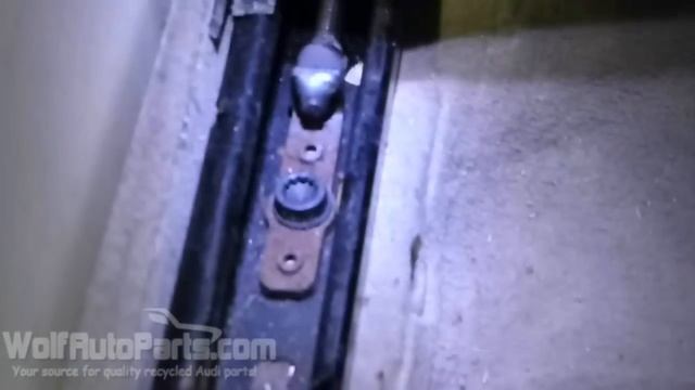 How to Remove the Front Seat - B6/B7 Audi A4 2002-2008 (Wolf Auto Parts) смотреть онлайн