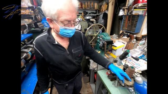 Профессия сапожник в Нью-Йорке: откровения украинца-иммигранта смотреть онлайн