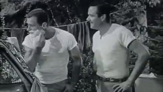 Gillette Razor Blades commercial 1950's смотреть онлайн