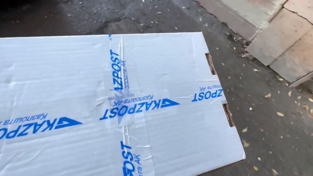 Ну что, вперед за новой распаковкой? Одна из самых толстеньких моих покупок. смотреть онлайн