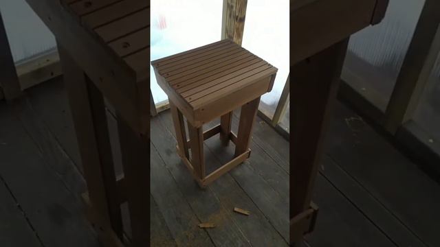 Изготавливаю табурет для бара. Подготовка к сезону смотреть онлайн