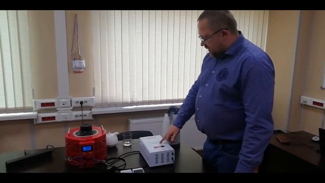Сколько времени экономит стабилизатор напряжения. Тестируем стабилизатор SUNTEK тиристорного типа смотреть онлайн