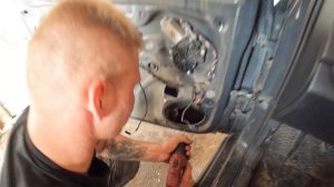 Замена штатных динамиков в Volkswagen Polo на УРАЛ АК