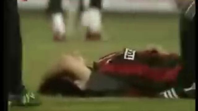 Bir Baba Hindi, Tuncaya Bindi! Bu İş Böyle Yapılır...! смотреть онлайн
