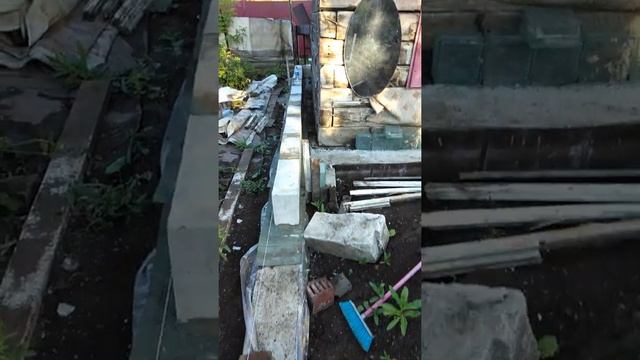 Дача своими руками. Кладка пено блока на ребро. Первый ряд. Часть 6.