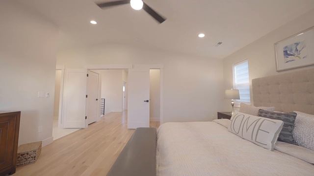 Inside a New Modern House in Denver, CO | Near City Park | $1,265,000 | New Home Tour! смотреть онлайн