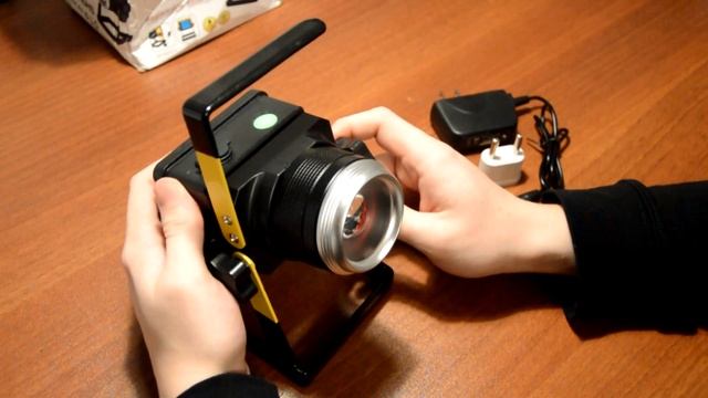 Супер яркий фонарь прожектор Lightme 10 Вт LED смотреть онлайн