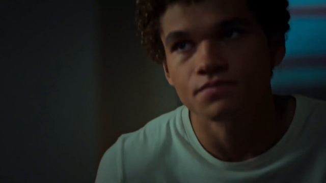 Everett Lang Scene Pack (Scene Pack S1 EP3) смотреть онлайн