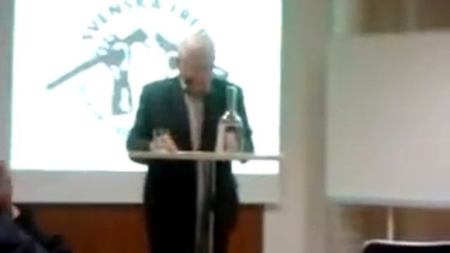 Thage G. Peterson i Nässjö, kriget i Afghanistan смотреть онлайн
