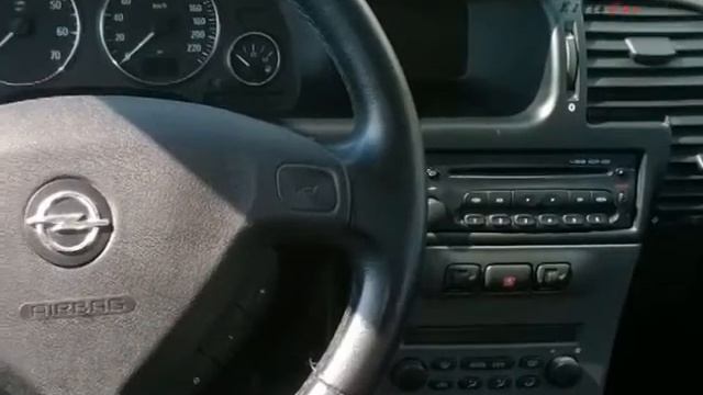 Opel Zafira смотреть онлайн