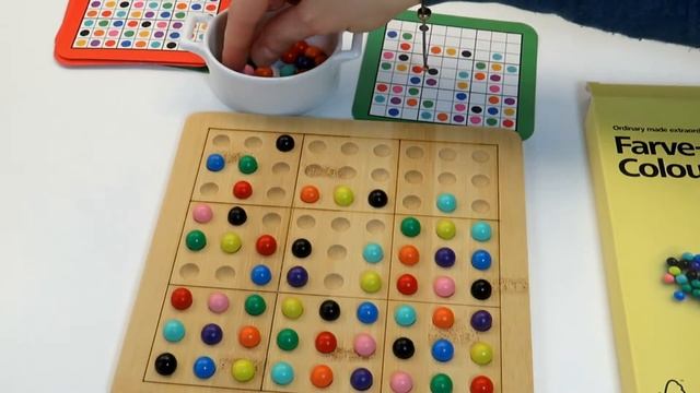BEST GAME EVER Unpacking and playing colour sudoku / Vybalenie a hranie farebného sudoku смотреть онлайн