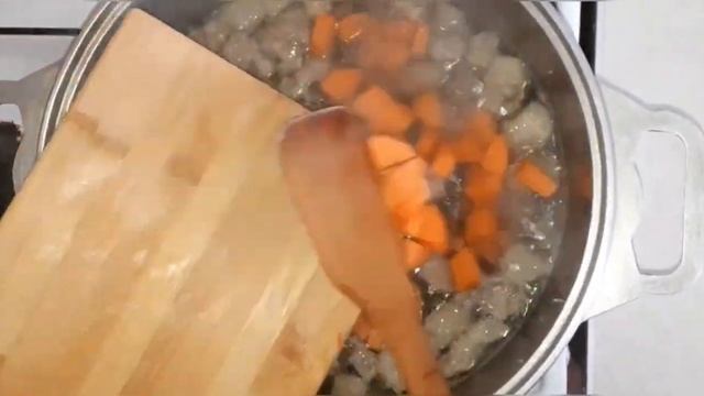Сиыр етінен ноқат сорпа Как приготовить вкуснейший суп из нута с мясом