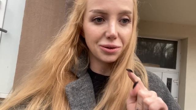 МЕНЯ ВЫГНАЛИ ИЗ САЛОНА КРАСОТЫ ИЗ-ЗА КЕРАТИНА!!! КОНФЛИКТ С ВЕЩАМИ НА ВЫХОД! смотреть онлайн